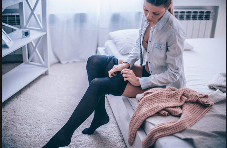 Le calze: una storia di necessità e&nbsp;scomodità