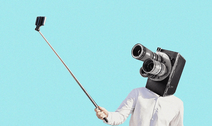 Anche i selfie stancano. Ritroviamo il piacere di vestirsi senza mettersi in&nbsp;vetrina