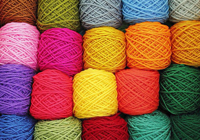 Come vestirsi: con un maglione fatto con le nostre mani. Calore e comodità&nbsp;assicurate!