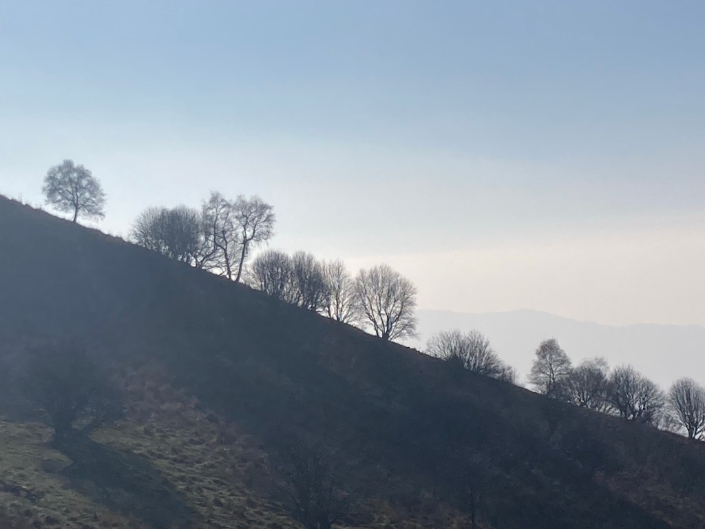 Luce e foschia, la montagna&nbsp;d’autunno